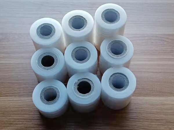 小卷PE纏繞膜定制(圖2) 小卷PE纏繞膜定制(圖2)